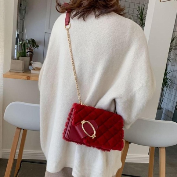 Small Mini fluffy bag - Picture 2 of 3